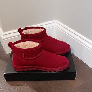 BearPaw Women's Suede Boots